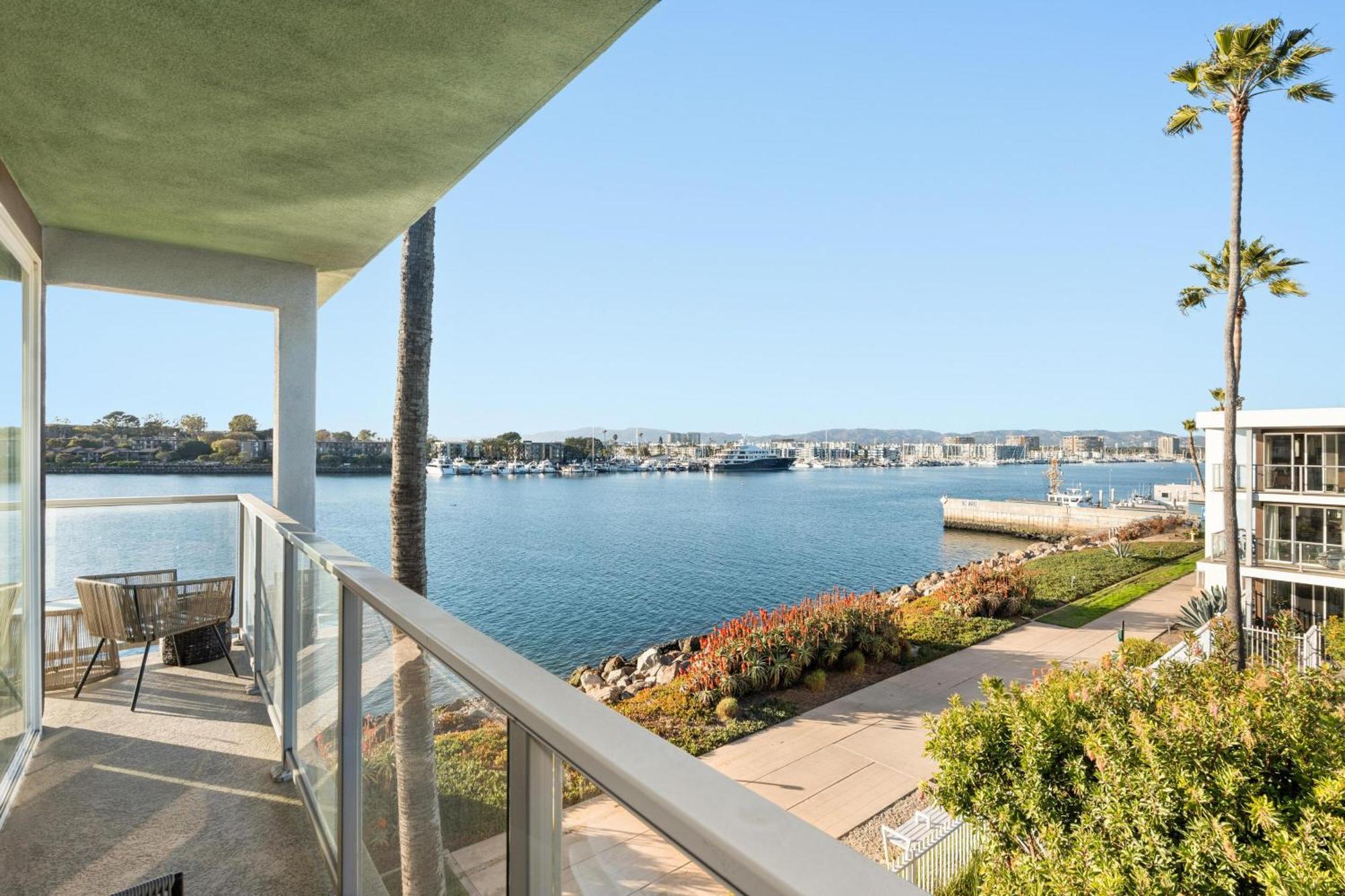 Charming Bliss By The Ocean Luxe 2bd 2ba Mdr * Los Angeles